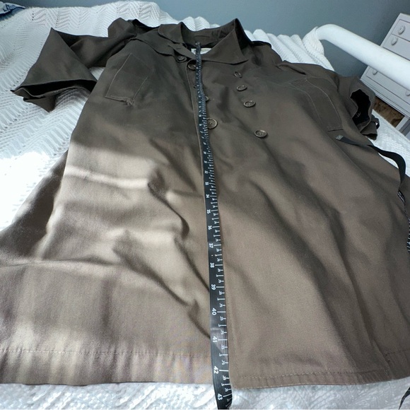 London fog double breasted khaki green trench with belt-42s - Picture 6 of 9